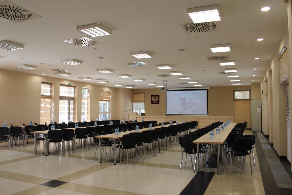 Отель Osrodek Konferencyjno-Wypoczynkowy "Posejdon" W Ustce Устка Экстерьер фото